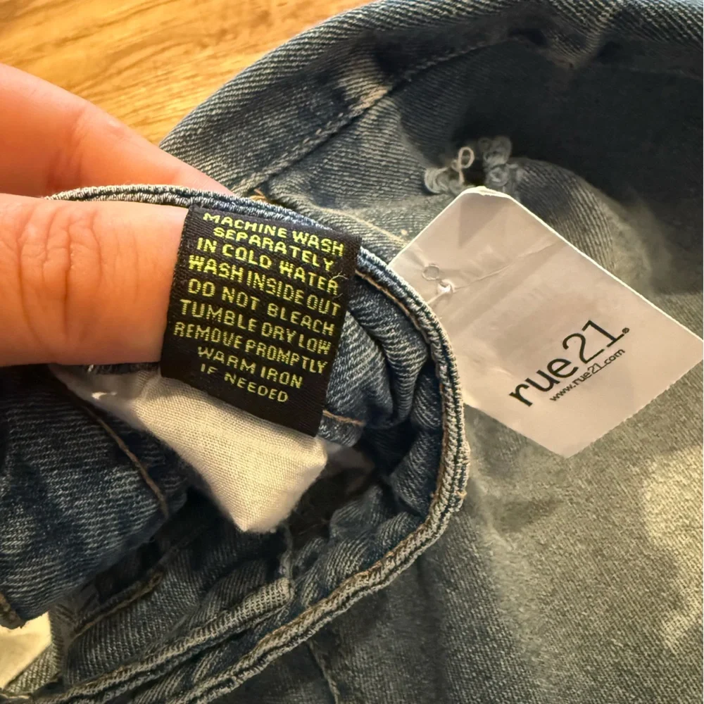Rue21 chic mini